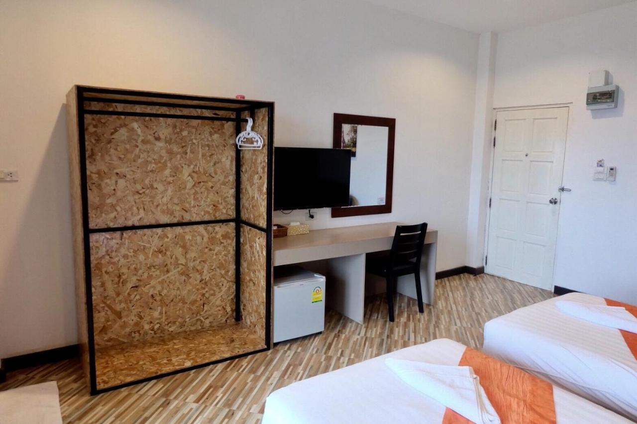 BK Place Hotel Bueng Kan Eksteriør billede